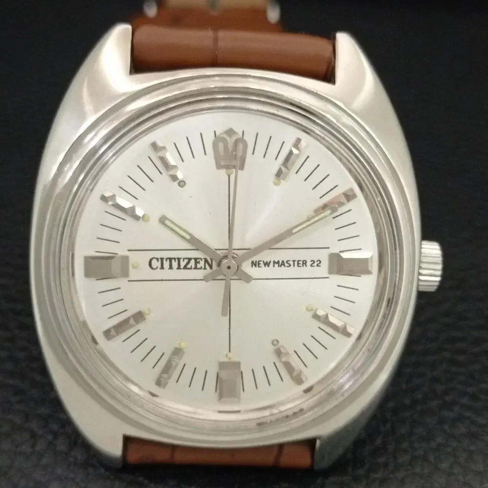 Vintage 1988 Citizen Manual Wound Mens Silver Watch & Silver accents